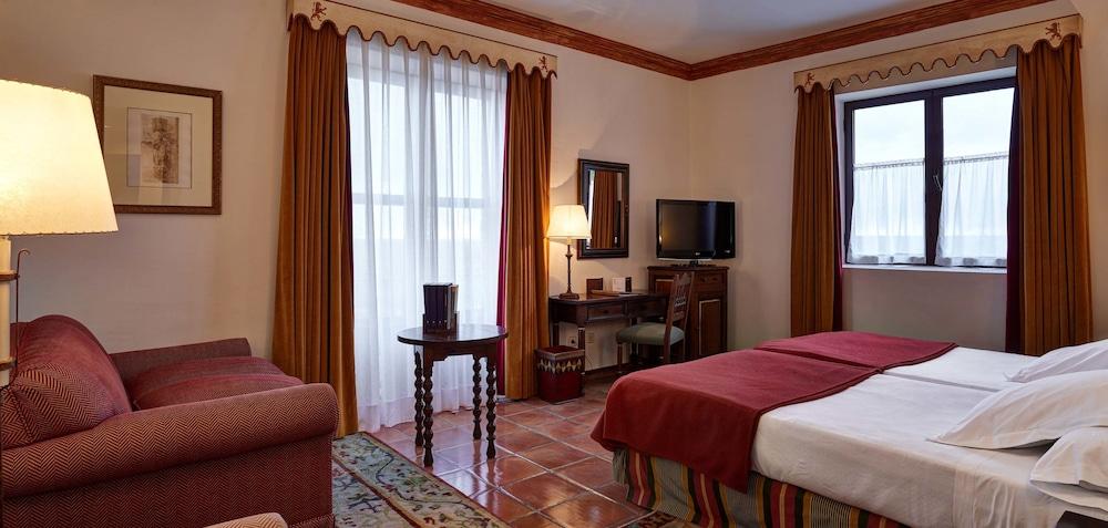 Parador De Ciudad-Rodrigo Exteriör bild